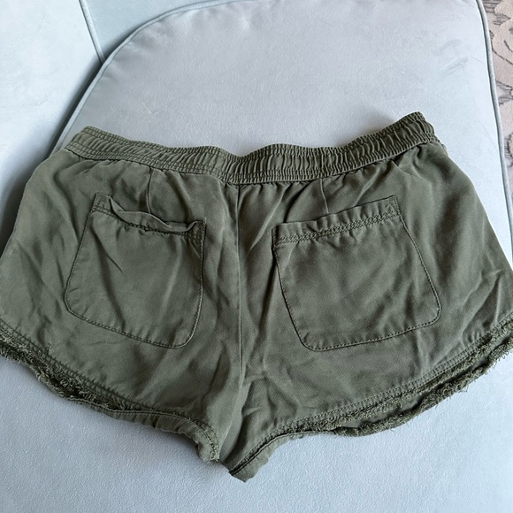 LOFT Olive Green Frayed Hem Drawstring Shorts - Picture 4 of 4
